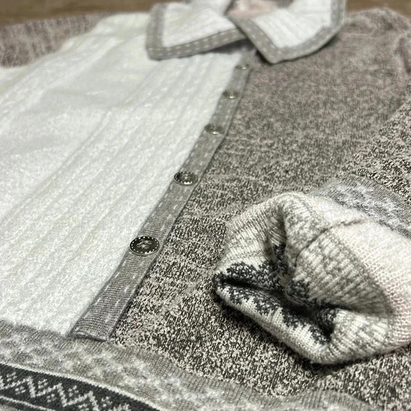 LE GRENIER, sweater ,colorblock striped,asymmetrical button decor, like new - Picture 16 of 16